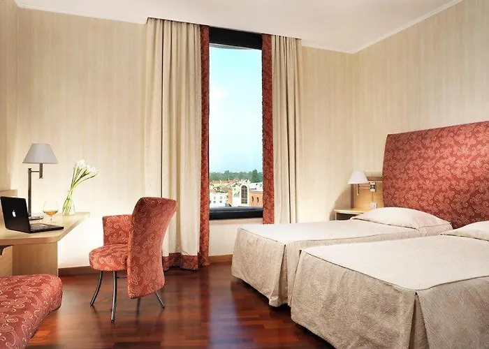 Poli Hotel
