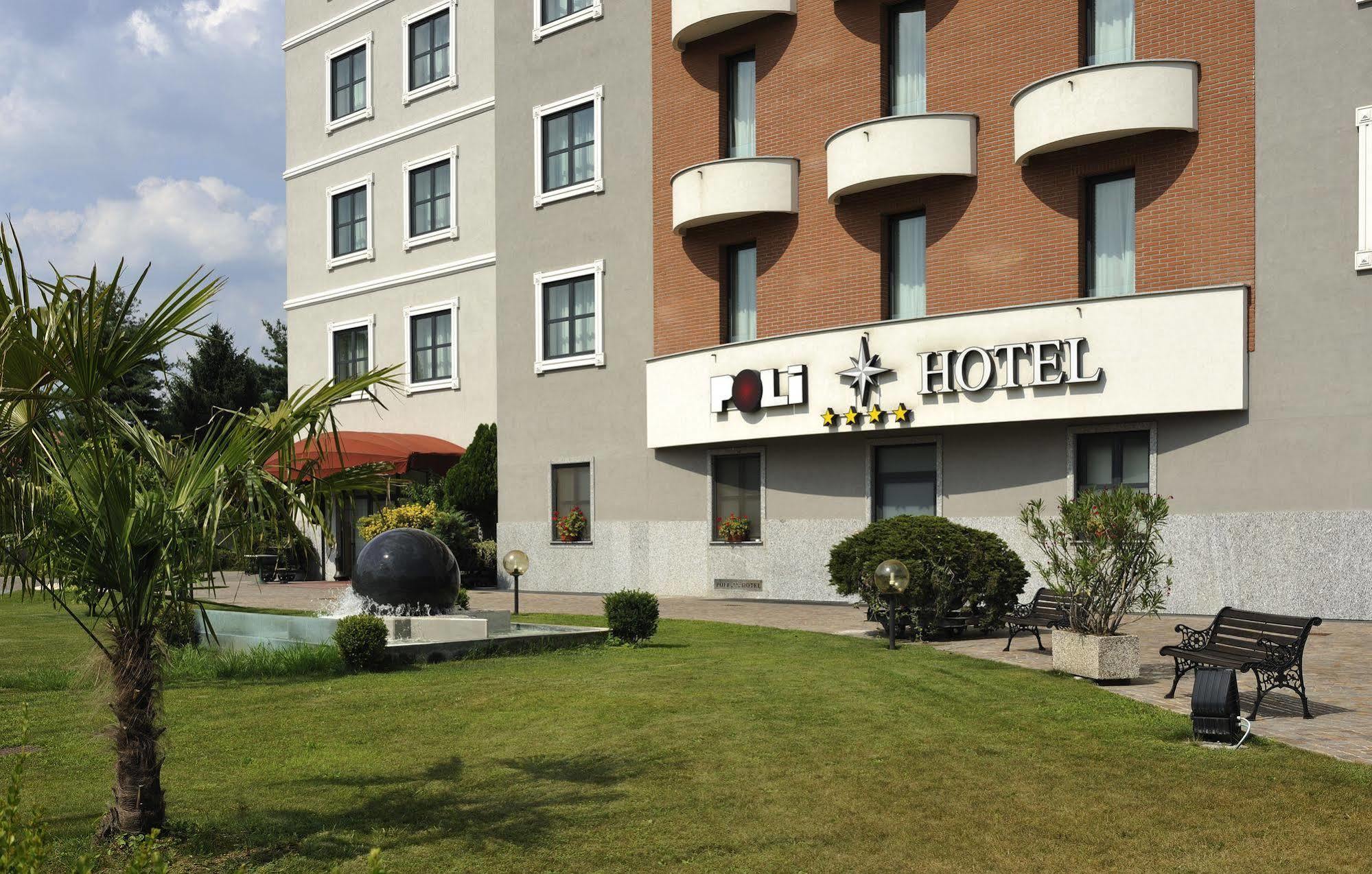 Hotel Poli