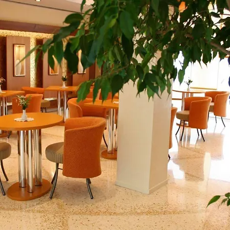 Poli Hotel 